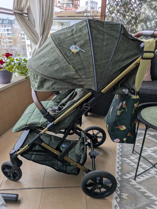 Бебешка количка Cosatto