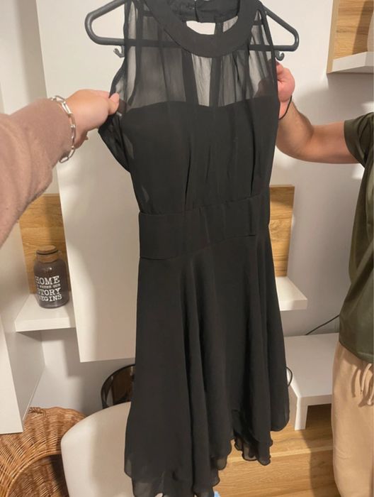 Rochie eleganta, lungime medie