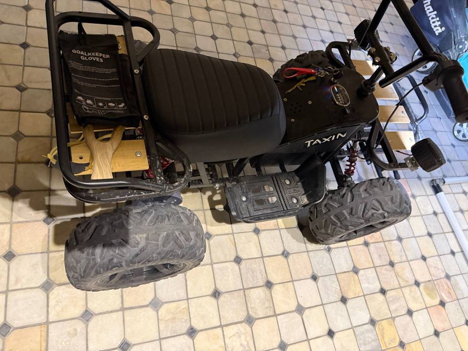 квадроцикл elektro