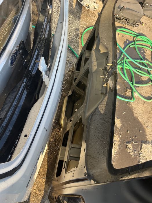 Капак,багажник Citroen Berlingo 2019г