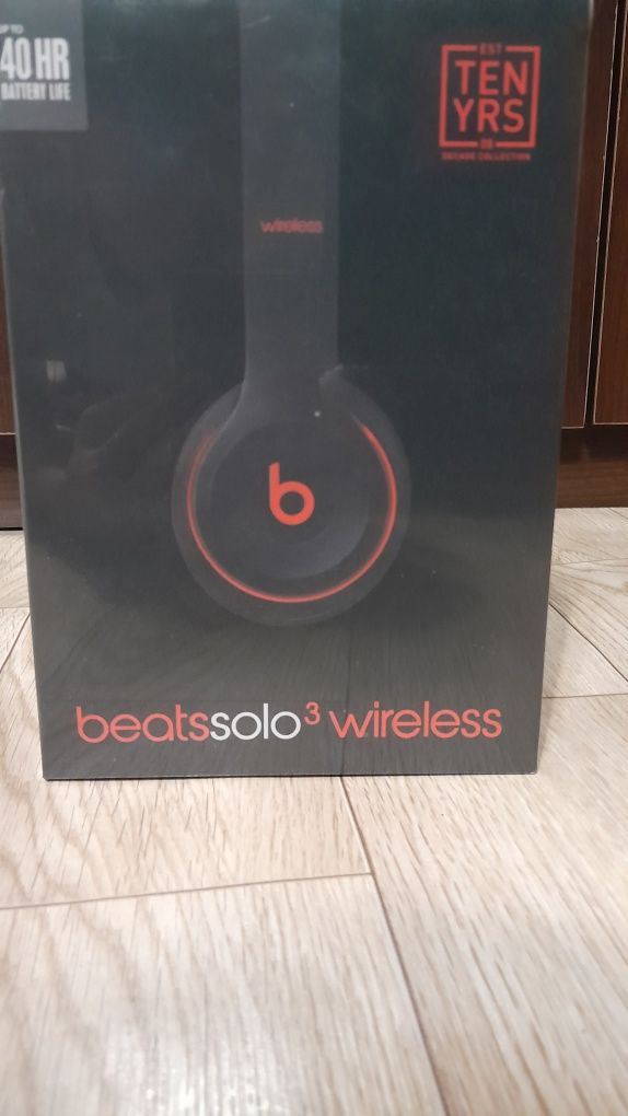 Продам наушники beats solo³ wireless