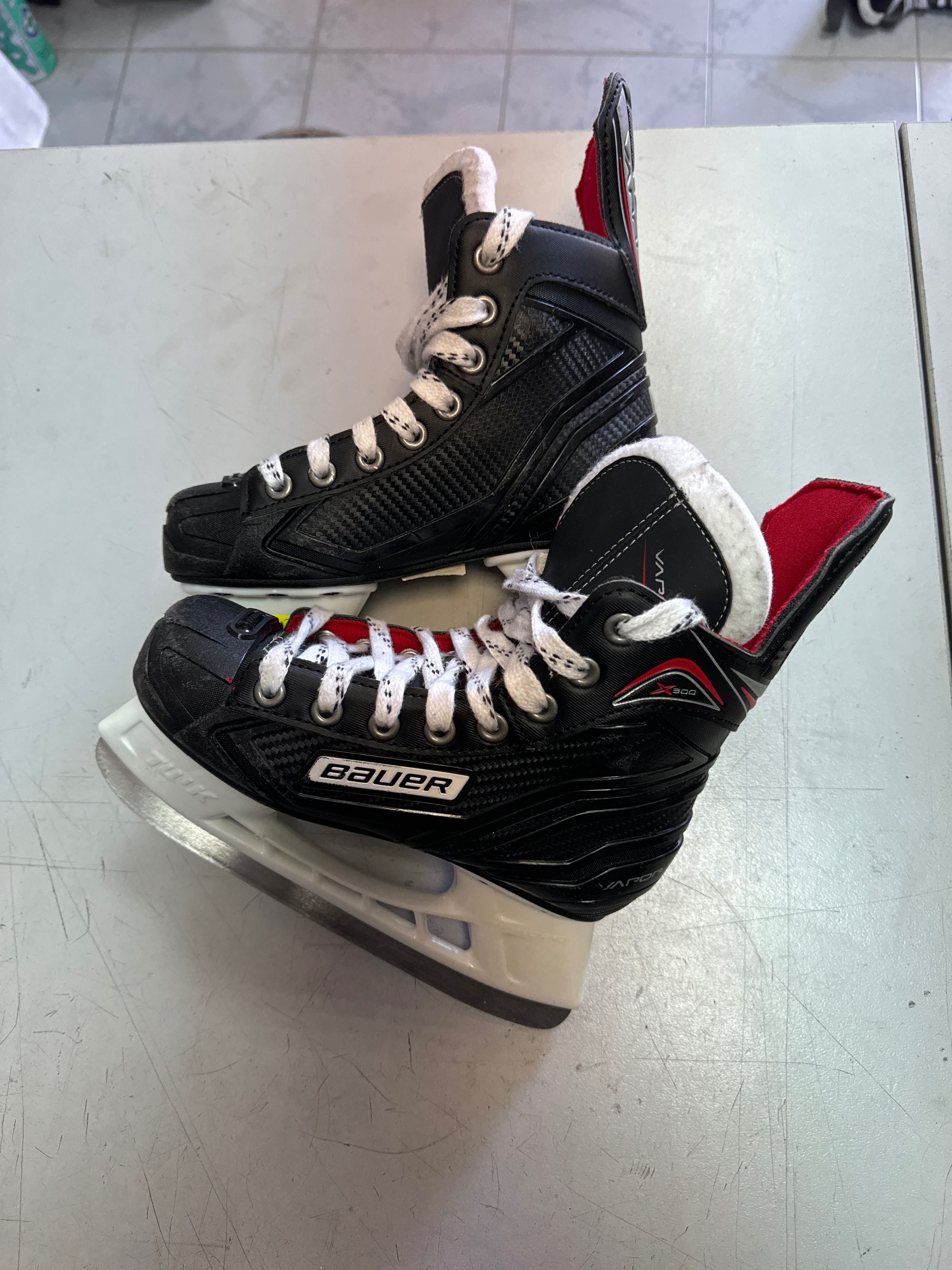 Кънки за хокей на лед Bauer Vapor X300