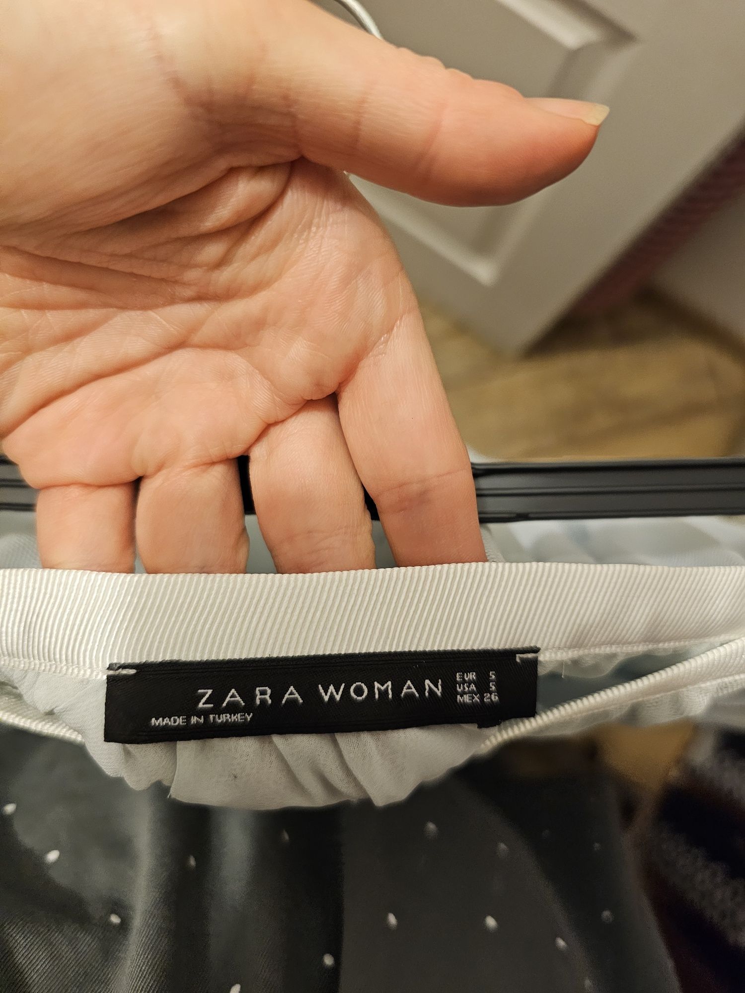 Fustă albastră tulle Zara