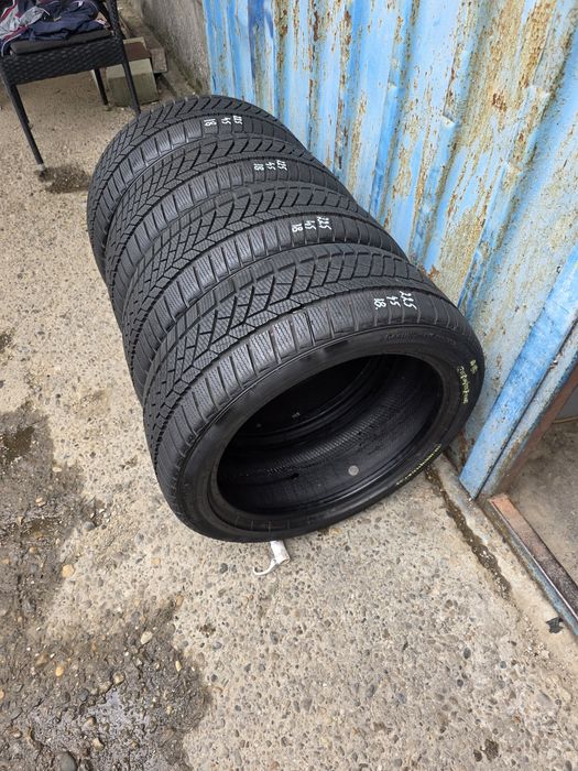 Anvelope Iarnă 225.45.18 CONTINENTAL Runflet Profil CA NOI Peste 8,5mm