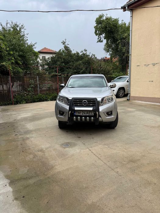 Vand autoutilitara Nissan Navara NP300