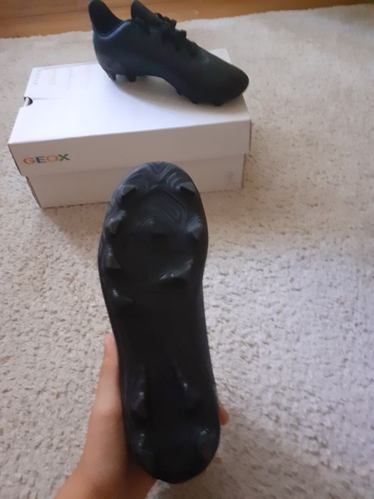 Нови Adidas Predator Foot Ground бутонки