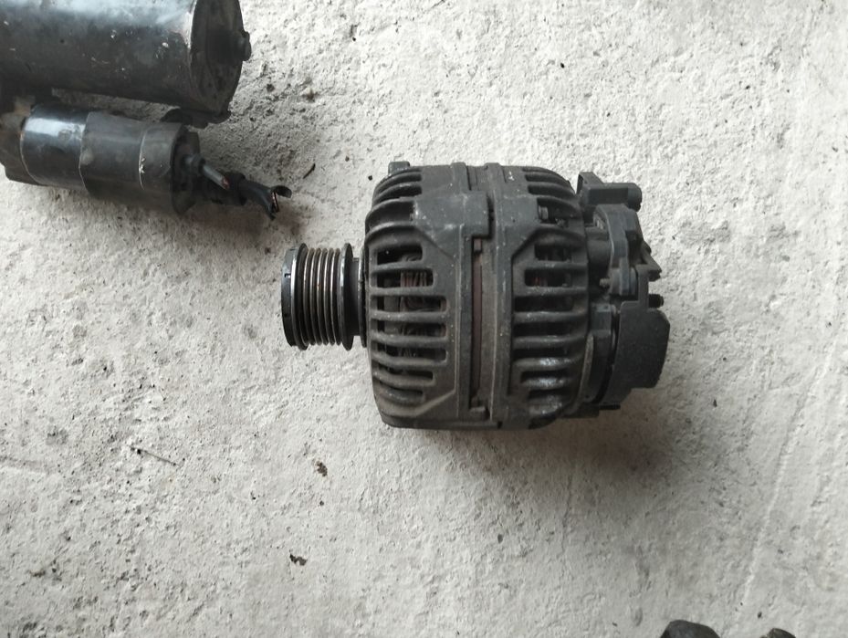 Motor 1.9 avq 101 cp Touran golf 5 Skoda Seat Audi