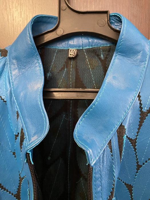 Дамско кожено яке