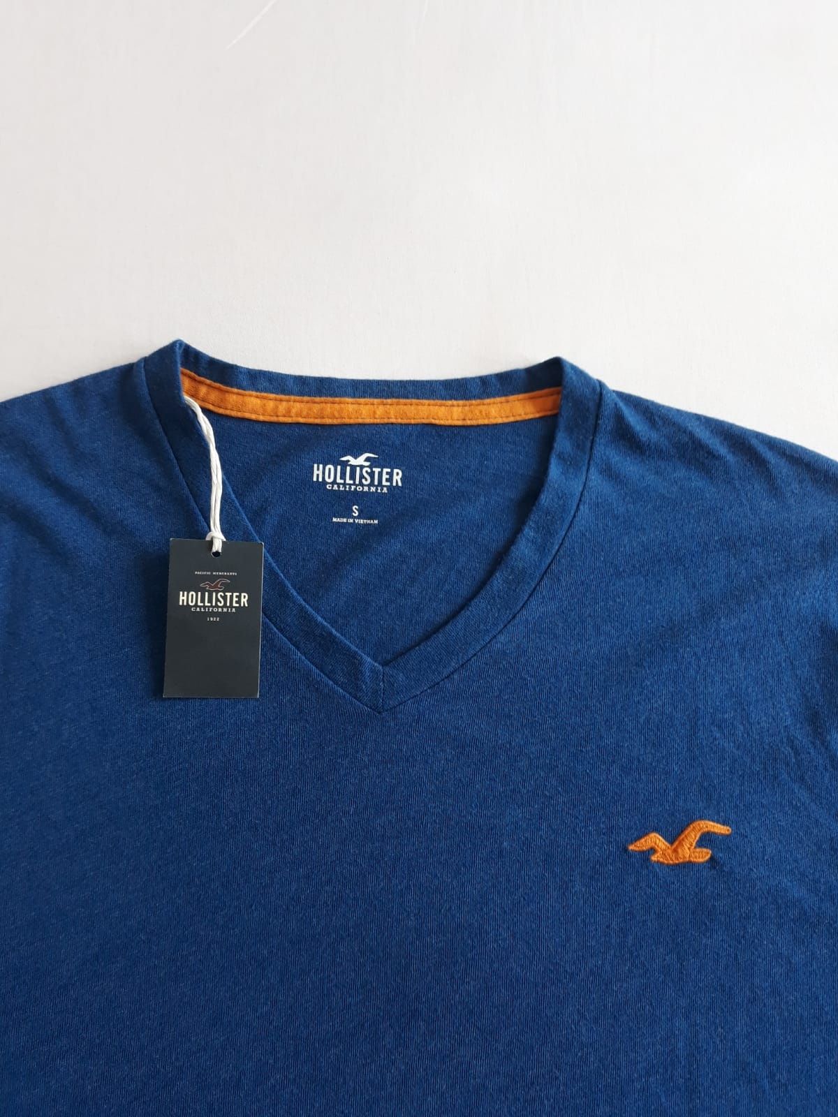 Tricou Hollister