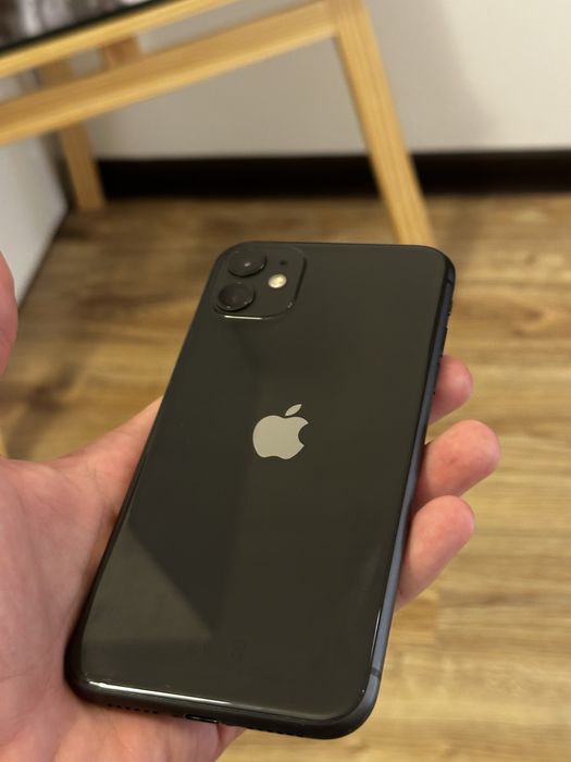 Продам айфон 11 128гб