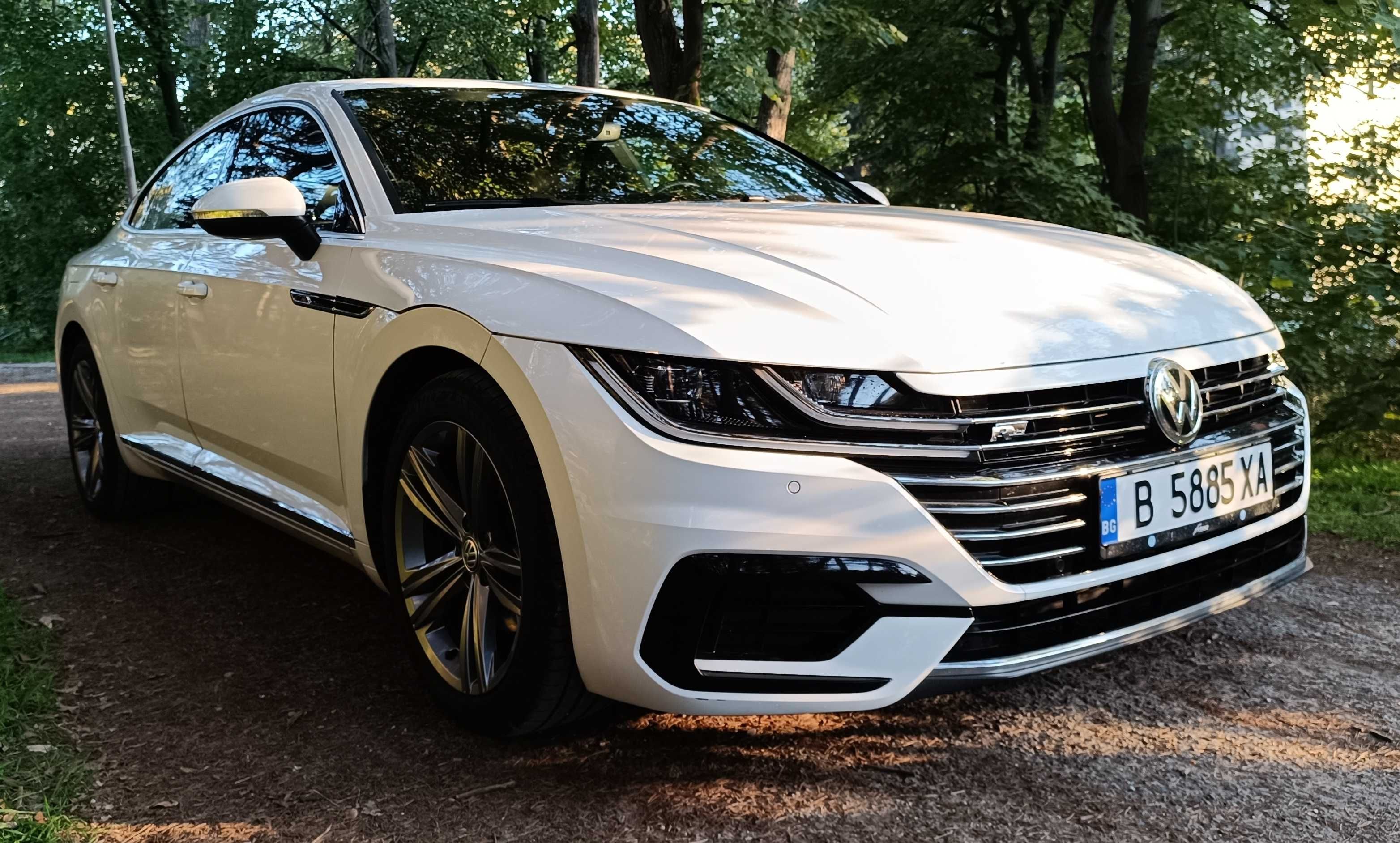 VW Arteon R-line/4M/190к.с./Keyless/Перла