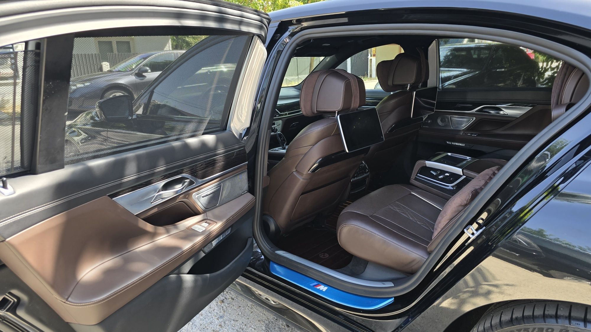 BMW 750 Li X-Drive M-Pack