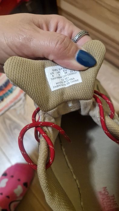 Маратонки the nort face-38 номер