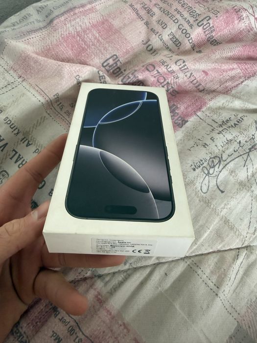 iPhone 16 pro black 256gb