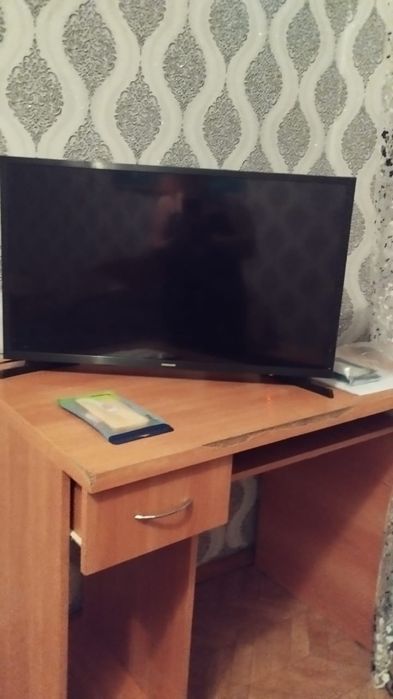 Продам телевизор