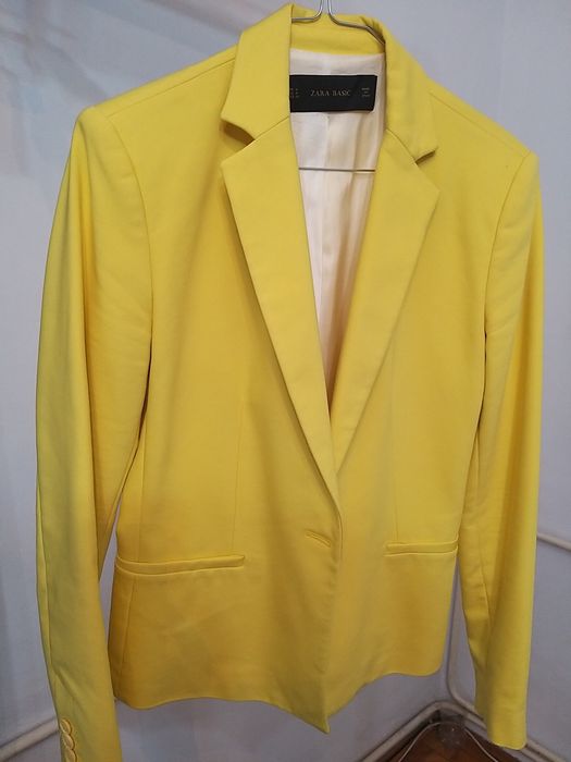 Vanzare sacouri zara si yokko