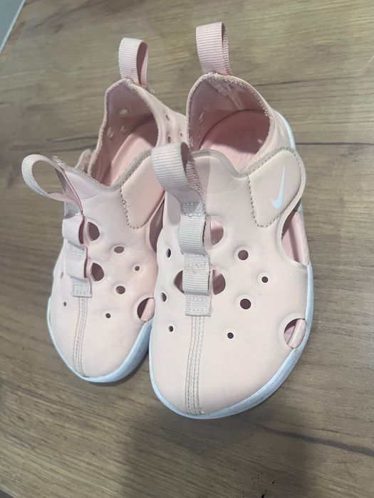 Nike Sunray Protect 4