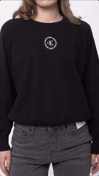 Женский свитер от Calvin Klein