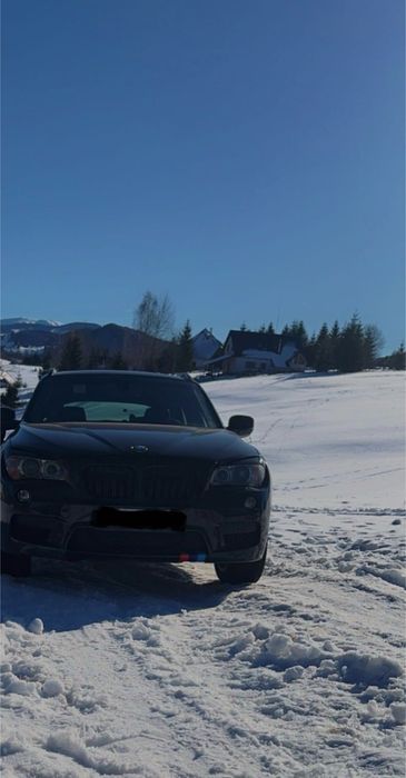 Vând BMW X1 X drive pachet M