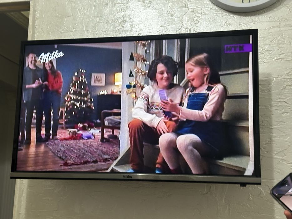 Продается телевизор