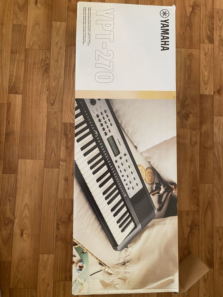 Yamaha YPT-270 синтезатор