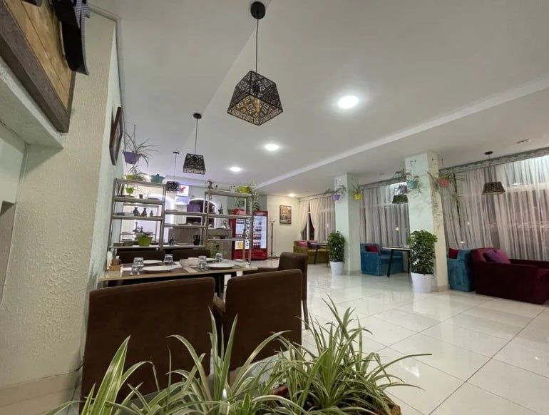 Аренда: Шоурум  Офис  Кафе 160кв ор. Куш беги