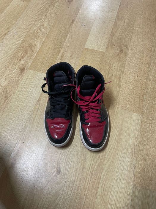 Jordan 1 mid  stare buna