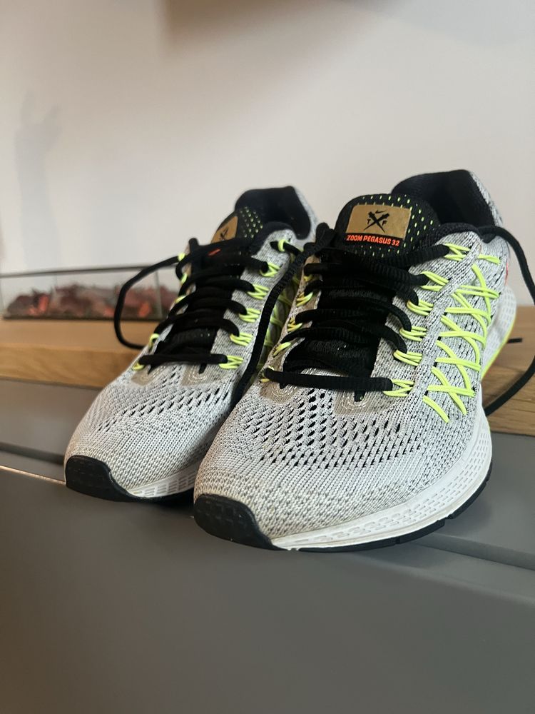 Маратонки Nike zoom