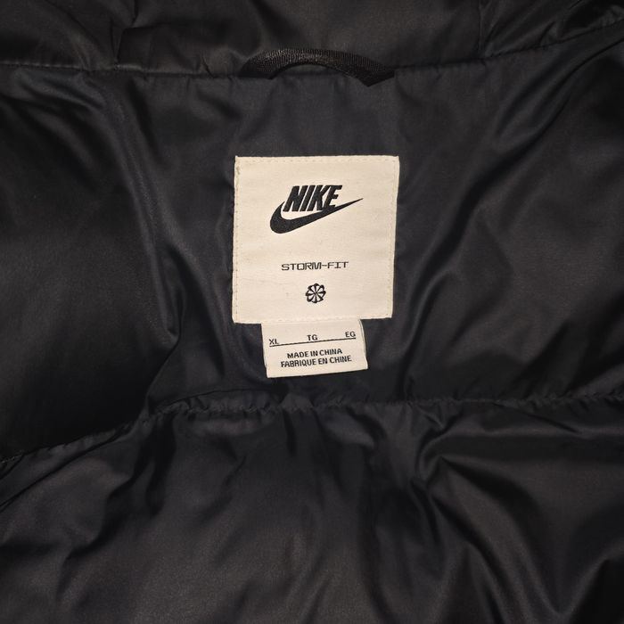 Парка на Nike XL