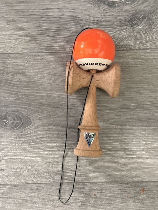 Kendama krom pop