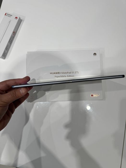 Продавам Huawei MatePad 11.5 PapperMatte Edition + Huawei M-Pencil 3rd