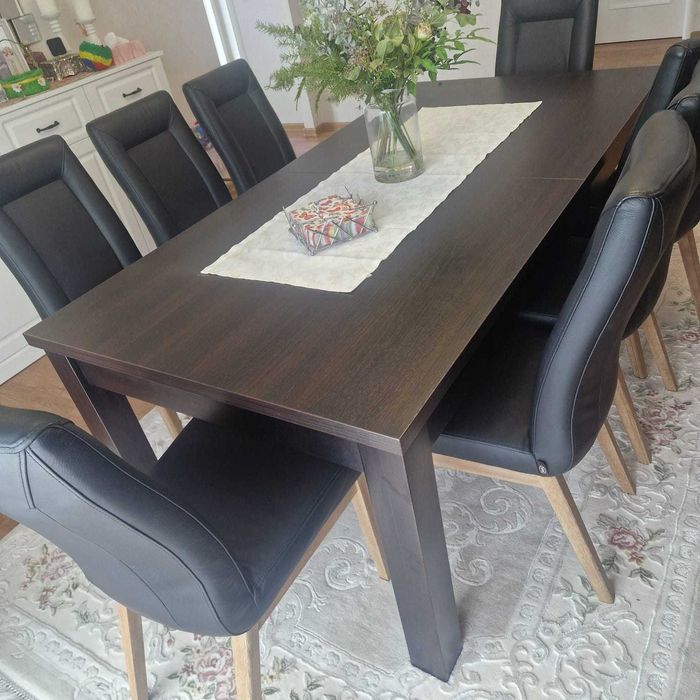 Masa de living sau bucătărie