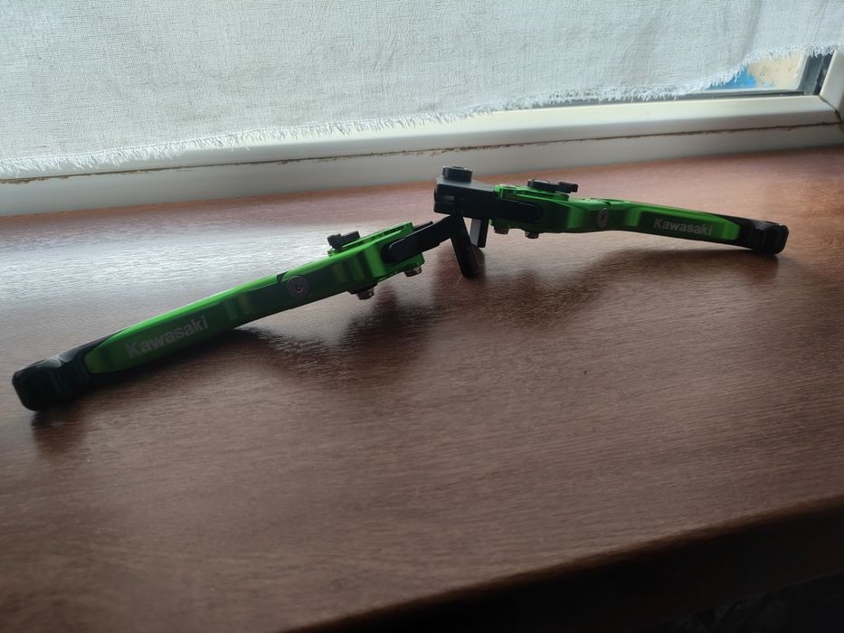 Тормозные ручки на мотоцикл