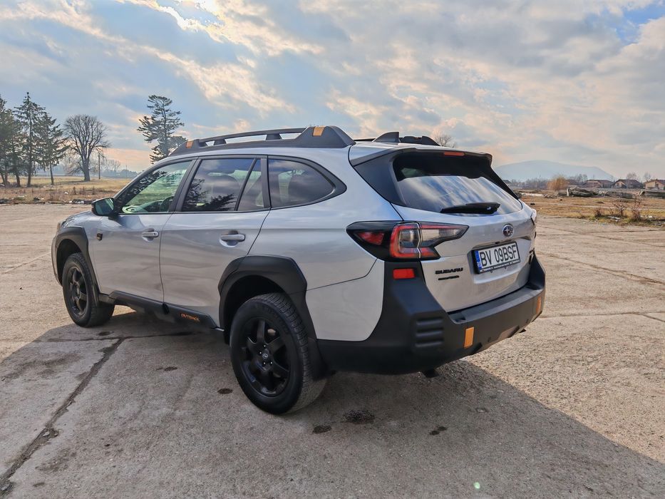 Subaru Ouback Wilderness 260cp AWD
