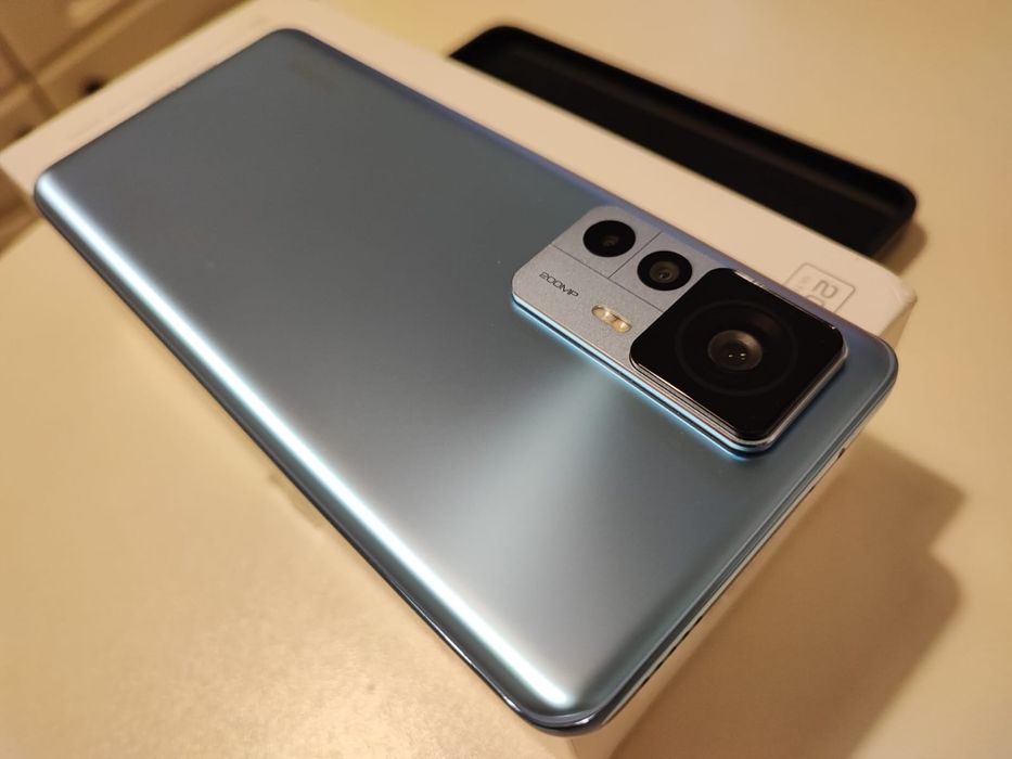 Vand Xiaomi 12T PRO stare excelenta pachet complet - unic proprietar