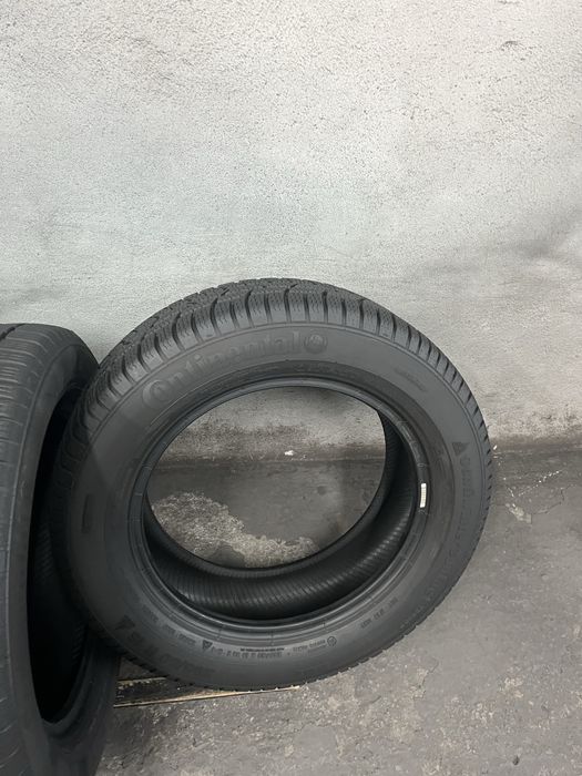 Anvelope iarna continental 205/60/16