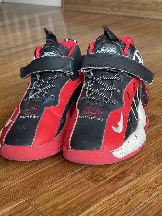 Кроссовки для детей 33 размер