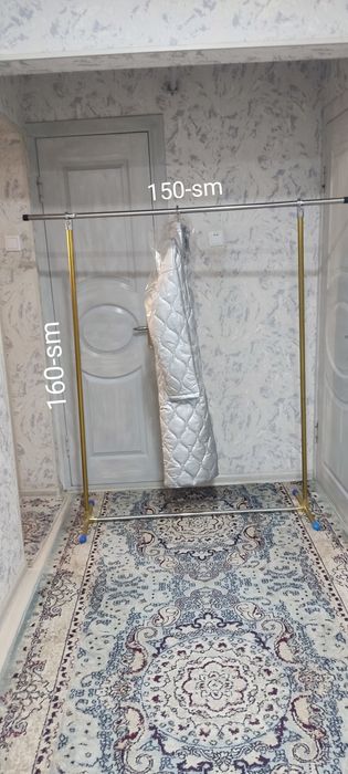 Veshilka srochni sotiladi