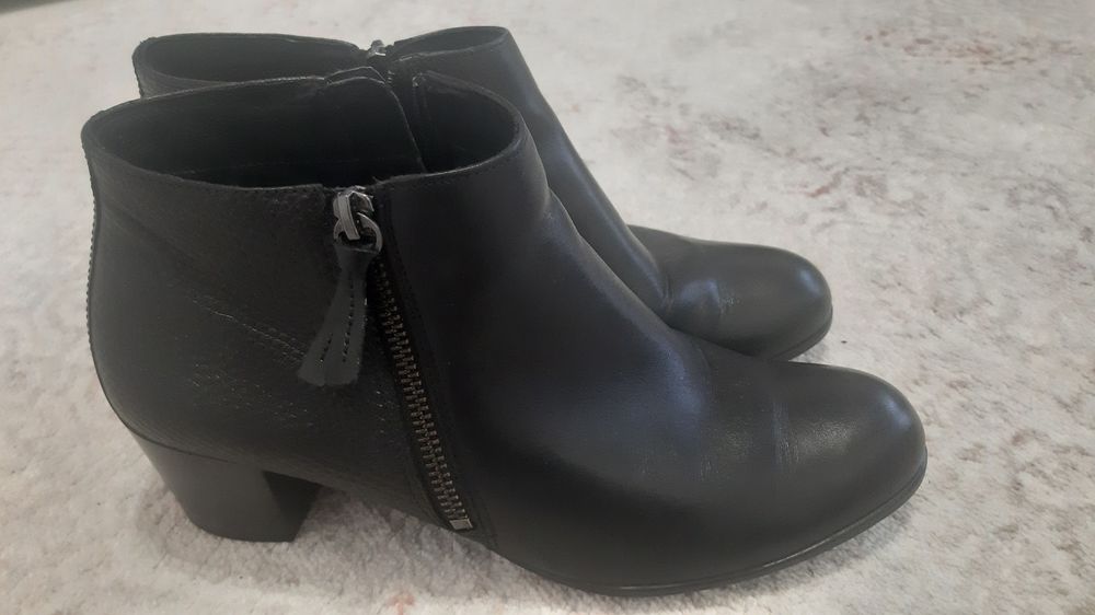 Ghete scurte dama Ecco