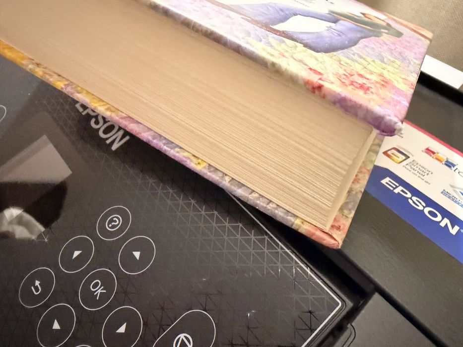 Книга “Какво те чака, когато чакаш дете”