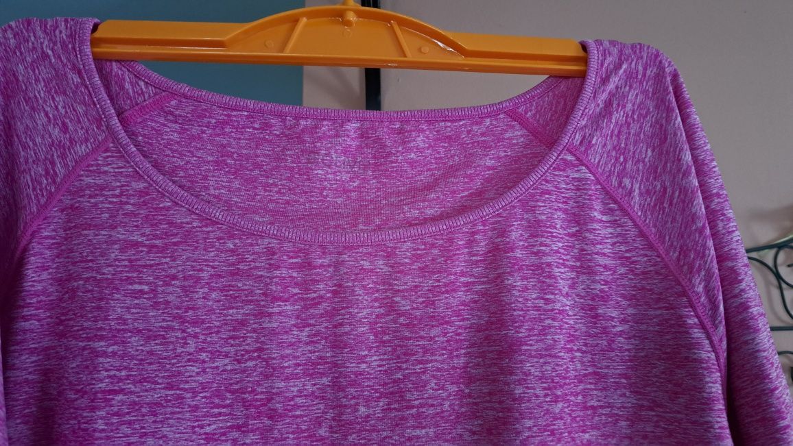 Спортна блуза L-XL