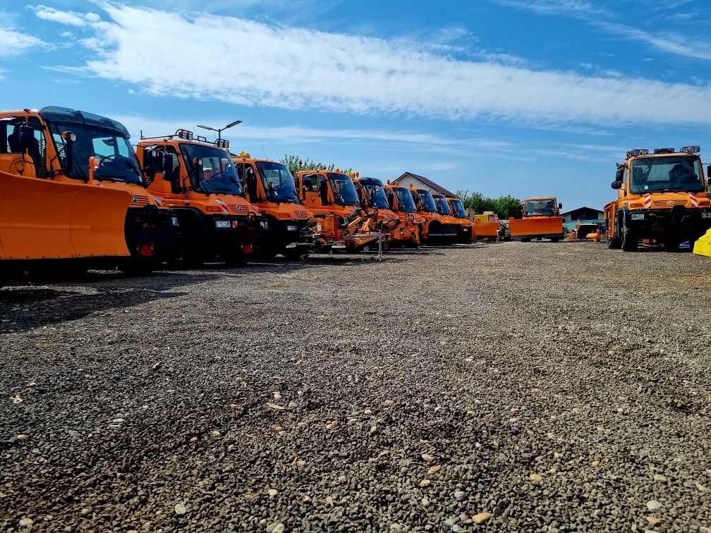 Unimog u300 u400 u500