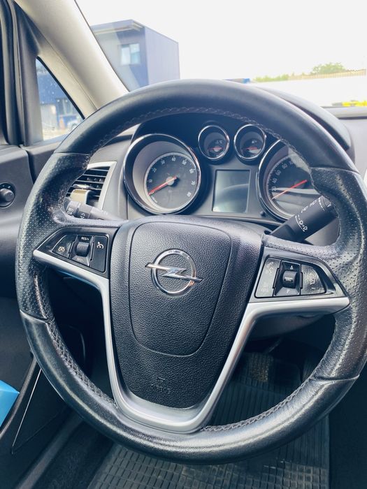Opel astra J 1.4 Benzina Clasic