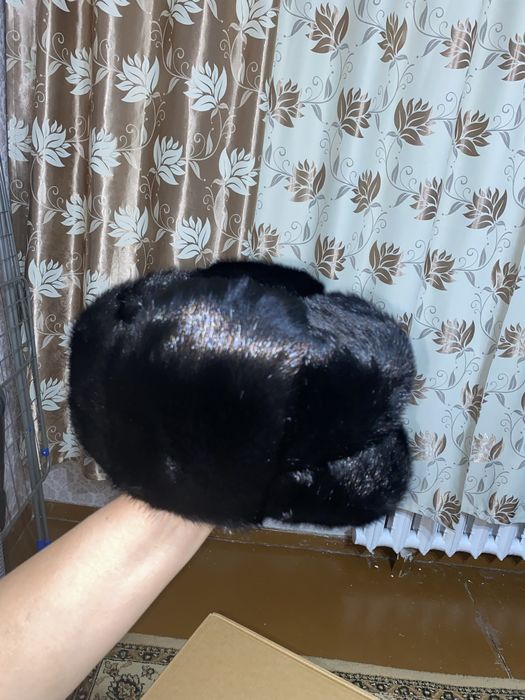 новая норковая мужская кепка