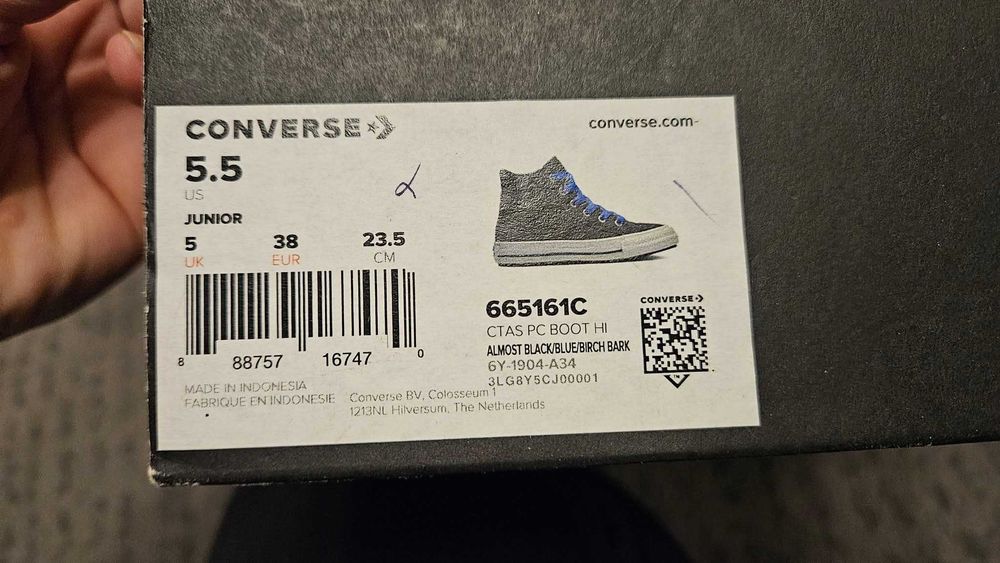 Converse piele intoarsa 38