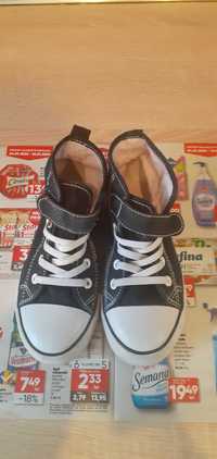 Tenesi gen Converse H&M copii marime 28