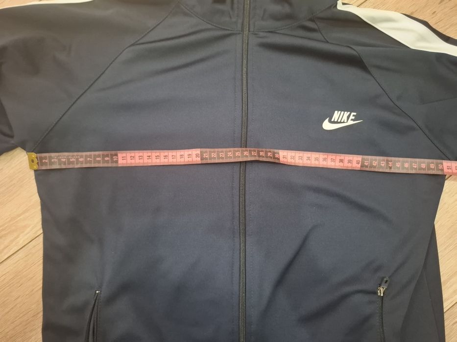 Дамски екипи 35лв бр.