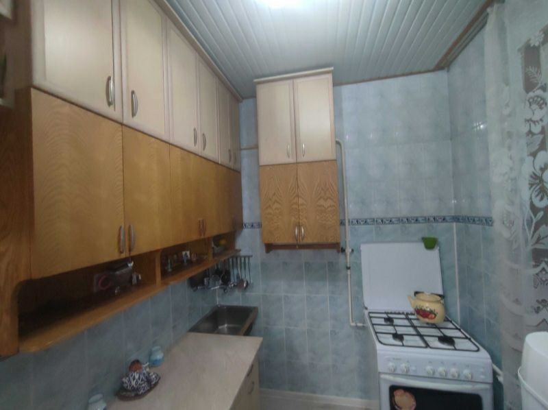 Срочно Чиланзар 3 квартал Продается квартира 1комнатная Торговый центр