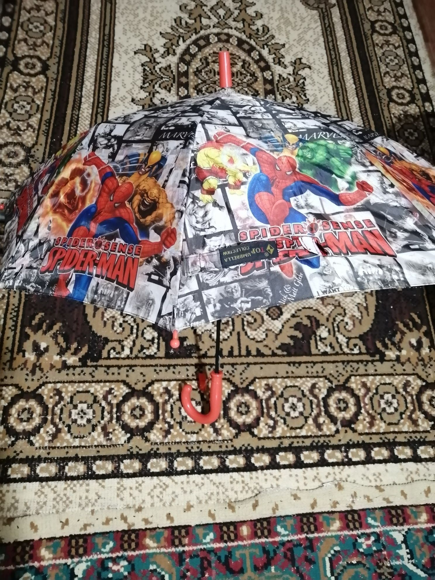 Детские   зонты  для мальчика и девочки