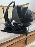 Scoică auto Stokke BeSafe iZi Go + bază ISOFIX
